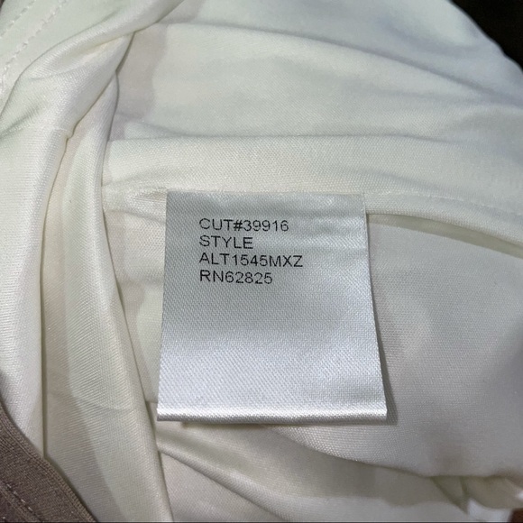 NWOT Tadashi Shoji Blouson Waist Lace Dress Size 8 - Picture 8 of 10